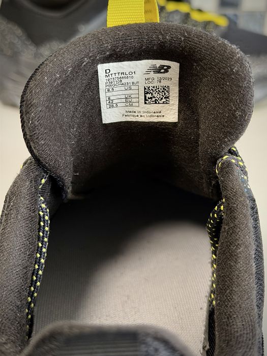 Adidasi NEW BALANCE Tektrel 42 !!!