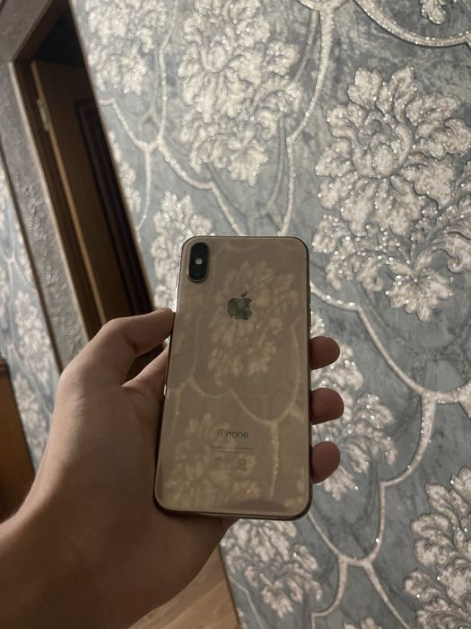Продам айфон XS 64гб