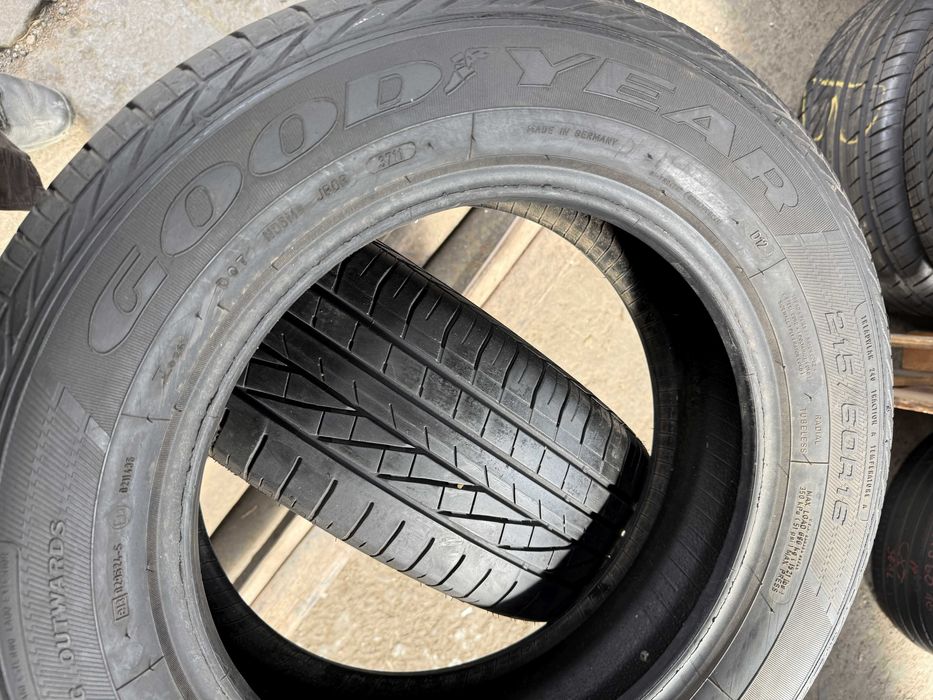 2x Anvelope Vara 215/60 R16 - GoodYear Excellence
