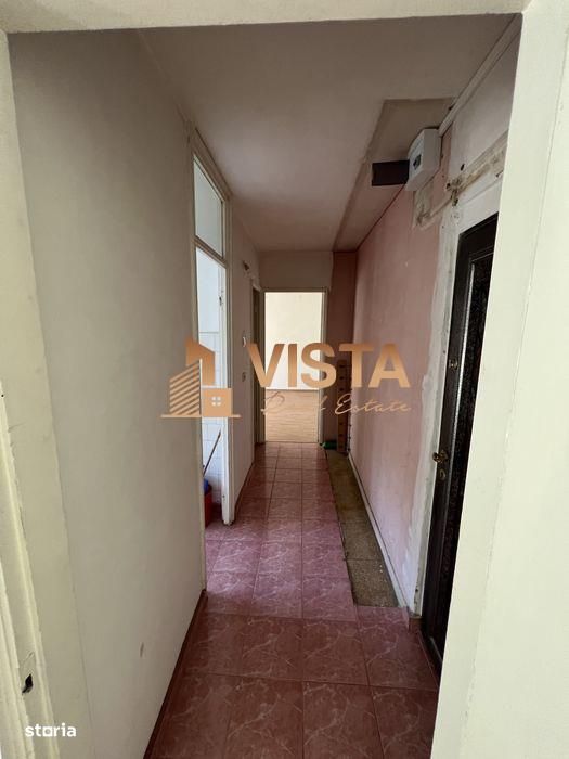 Apartament cu 3 camere etaj 1, Calea Bucuresti, Brasov — fotografia 2