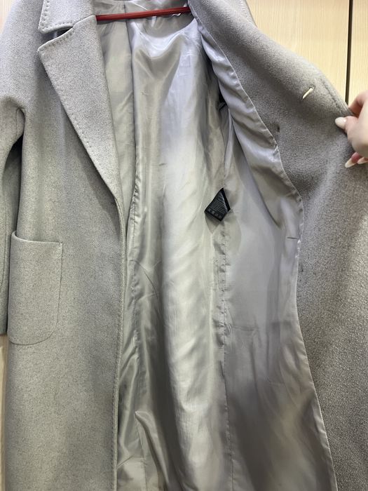 Пальто продаю на осень/весну