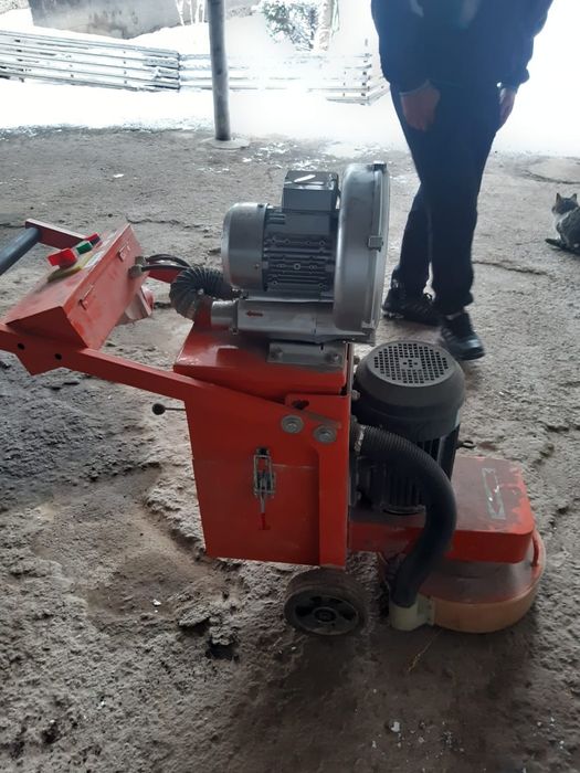 Бетонно шлифовальный аппарат