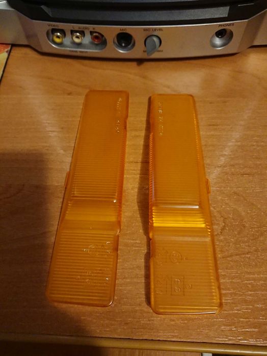 Стёкла от поворотников Suzuki