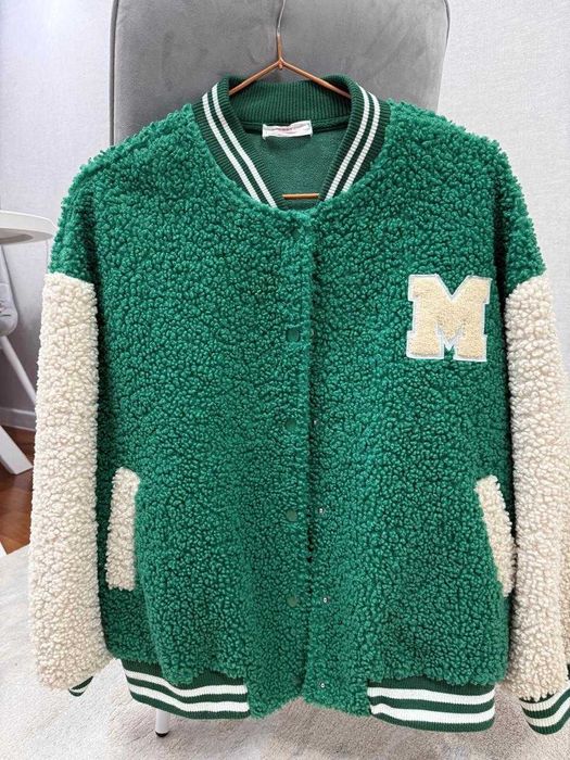 Весенняя куртка на девочку