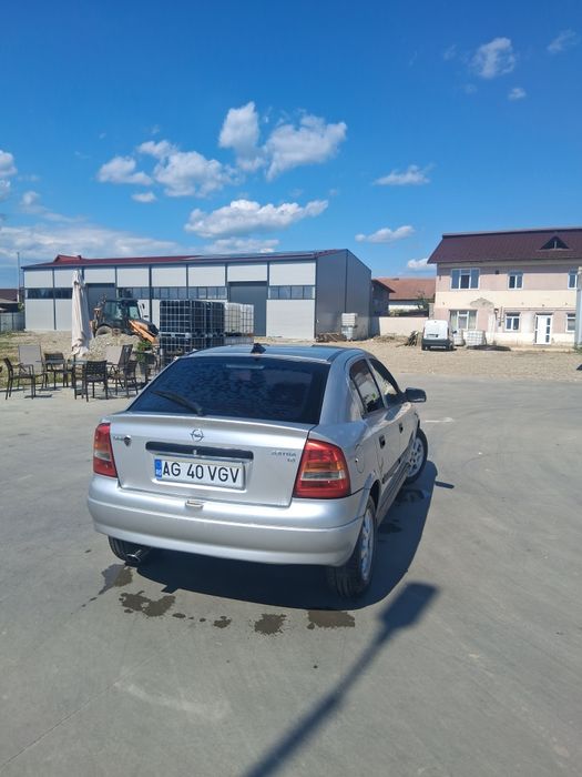 Vând Opel Astra G