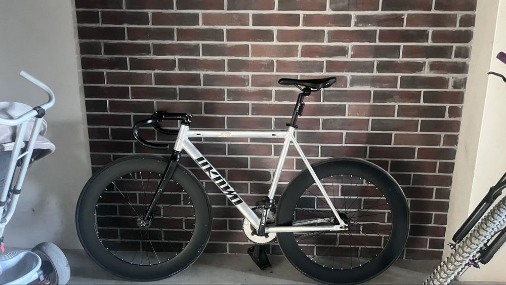 Фикс аноун, fixed gear