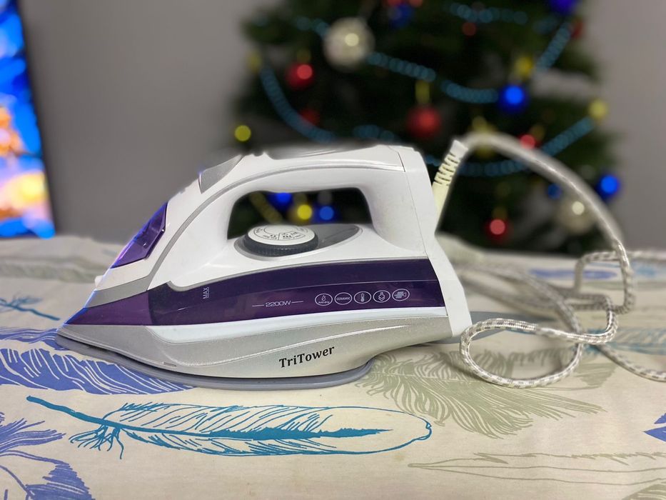 Срочно продам утюг б/у