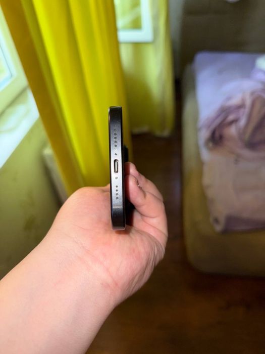 Iphone 16 pro max с гарантией