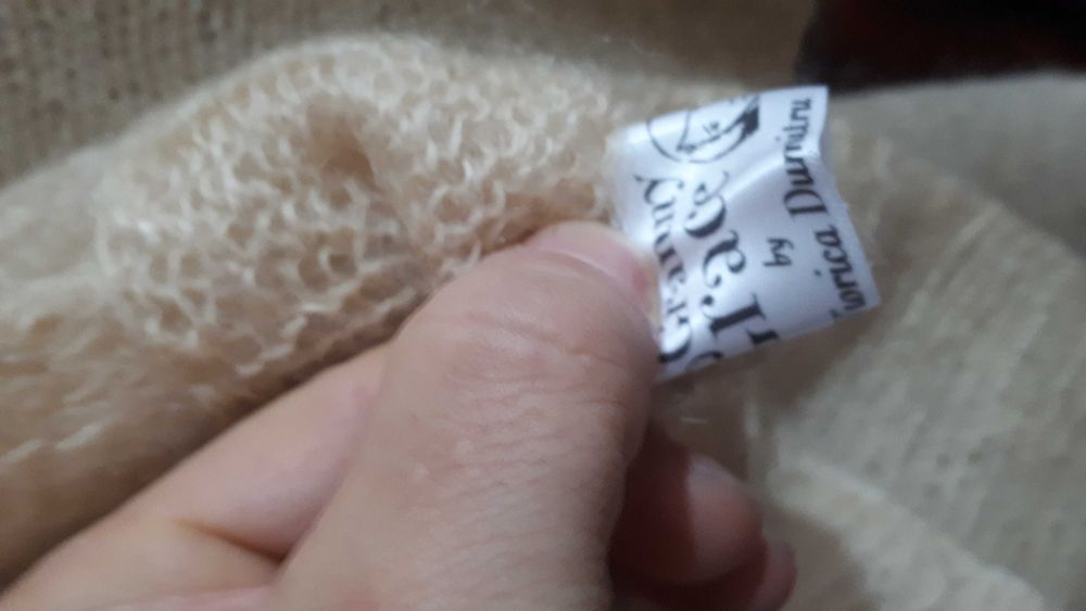 Cardigan mohair crem