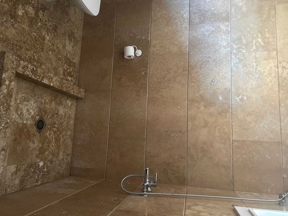 Дава се под наем Къща в с. Кошарица, Област Бургас - 138 кв.м за 1495.83 € - Снимка #11