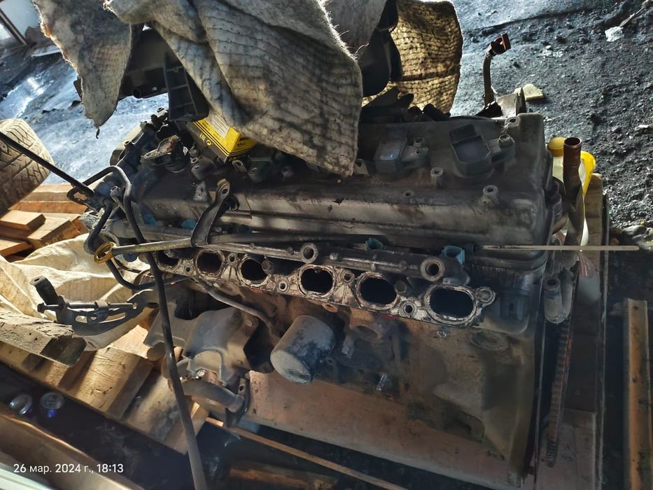 Продаётся двигатель,коробка передачи Марк 2