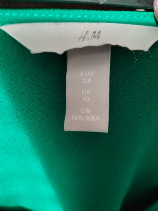 Официална нова рокля- цвят зелен, размер М