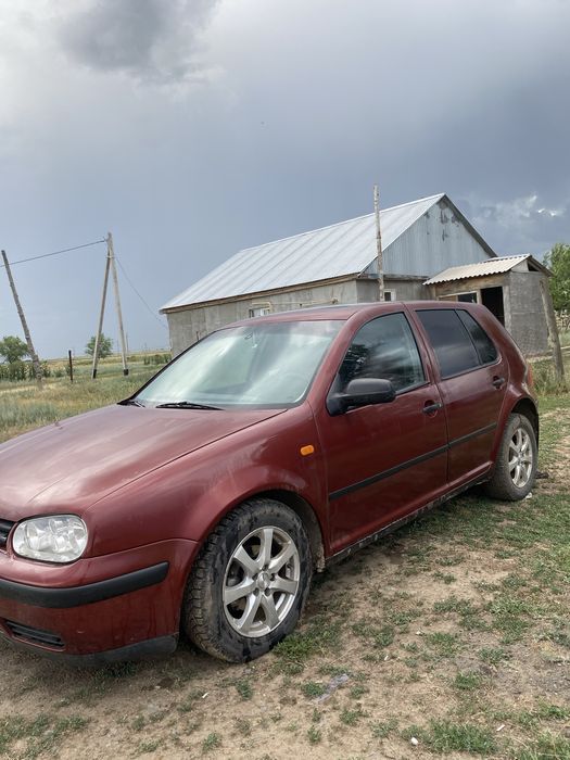Гольф 4 сатылады