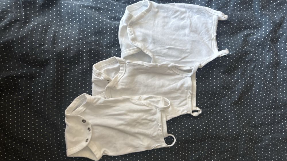 Дрехи за новородено