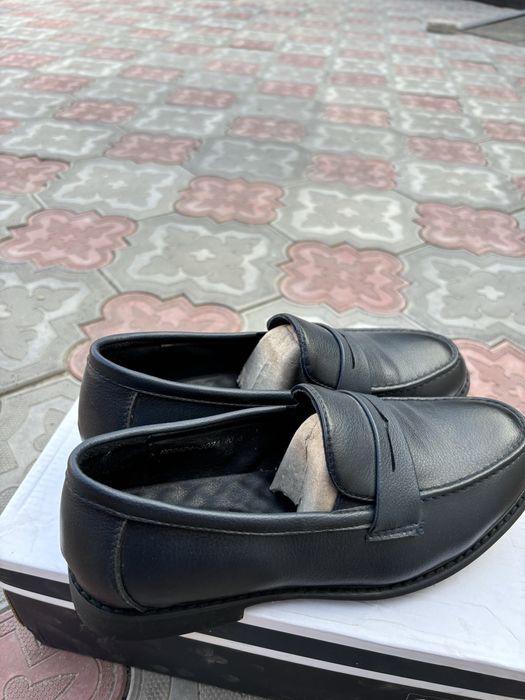 Продам туфли новые