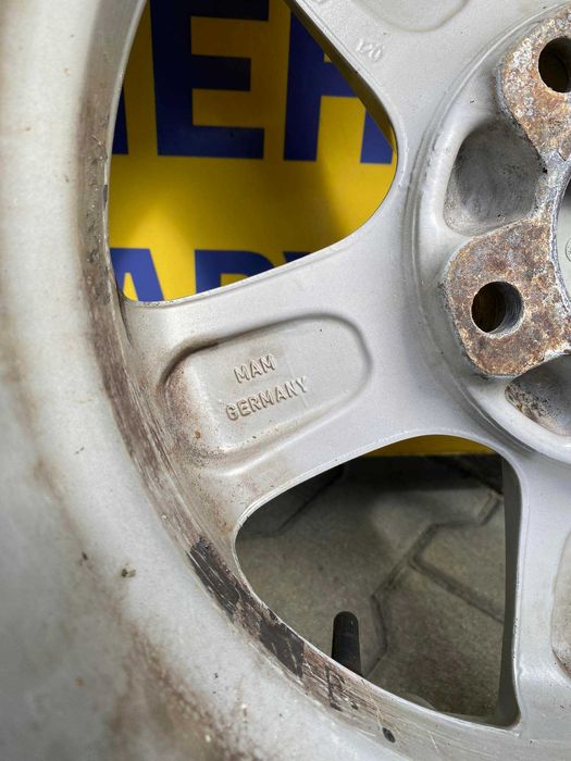 Джанти MAM 5x120 ET 37 с летни гуми Bridgestone 195/65/15