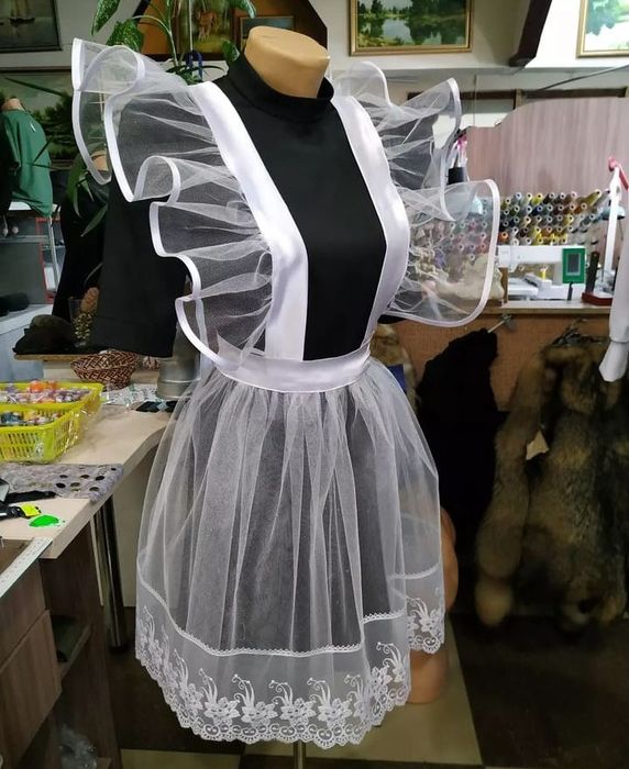 Школьные фартуки в ассортименте