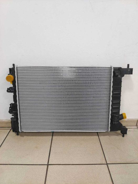 Радиатор охлаждения Cobalt