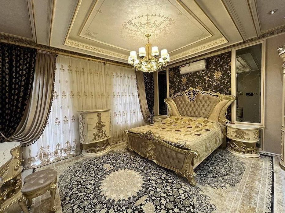 4-комнатная квартира 135 м², Мирзо-Улугбекский район, 2 этаж