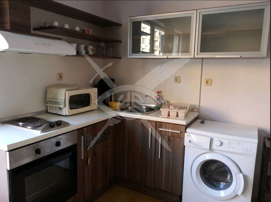 Тристаен апартамент в Свети Влас 100327