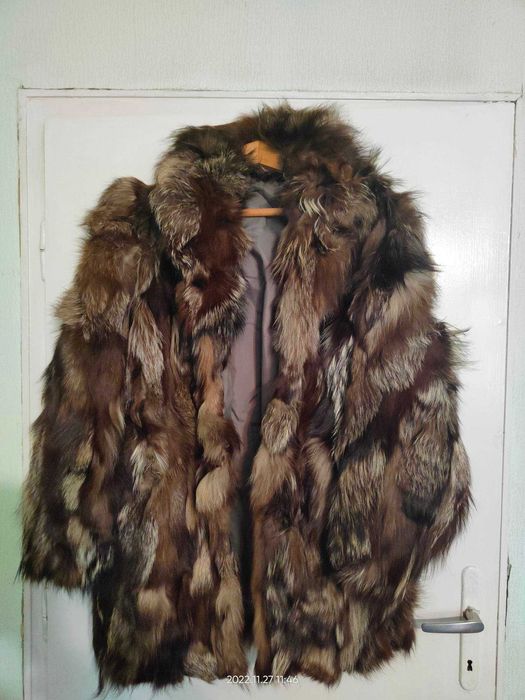 Палто от естествен косъм на сребърна лисица