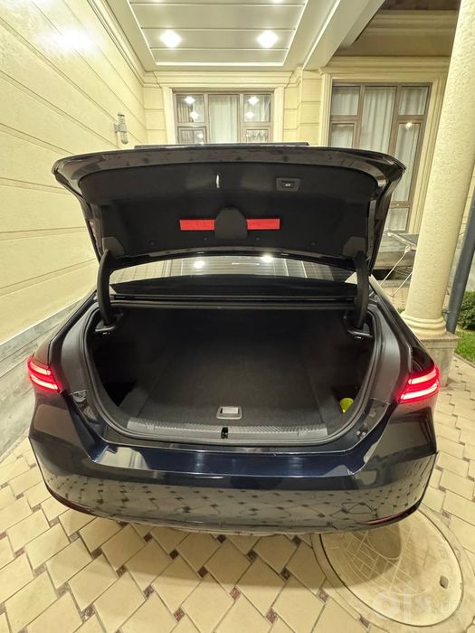BMW i5 35 L Long