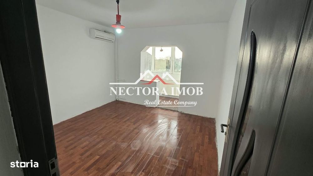 NECTORA IMOB-Apartament 3 camere, 2 bai, 3 balcoane, Zona Velenta,65mp — fotografia 2