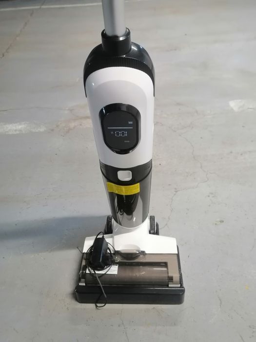 Продам пылесос для мытья полов