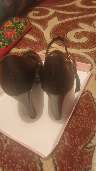 Туфли новые 38размер