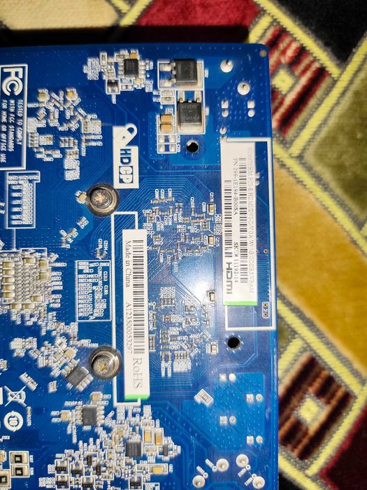 Placa video AMD Radeon HD 6670 1GB GDDR5 - HDMI / DVI / VGA