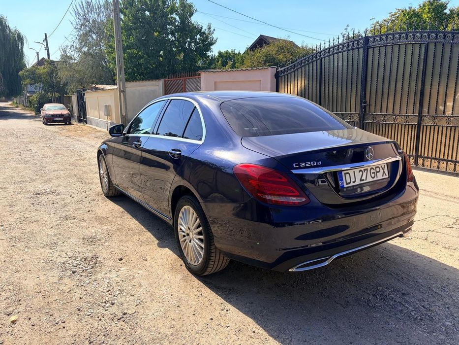 Vand Mercedes C220 4matic, 16500€
