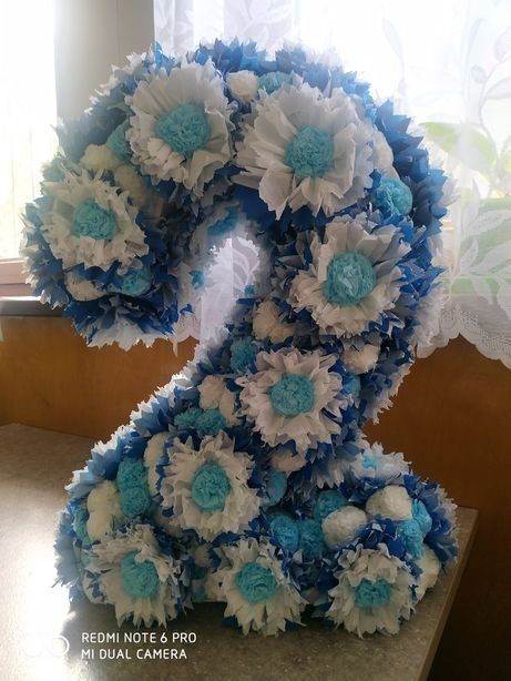 Цифра 2. В отличном состоянии.