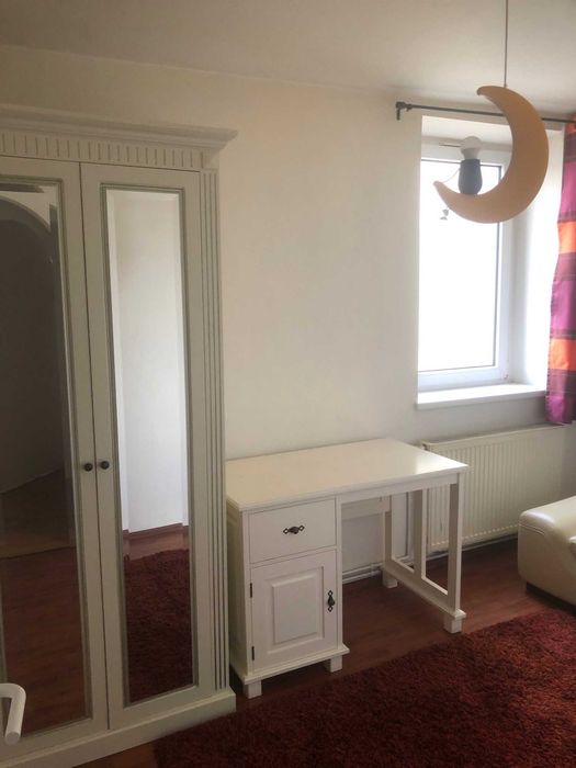 3 camere, Aula Universitatii, parcare, beci, priveliste deosebita.