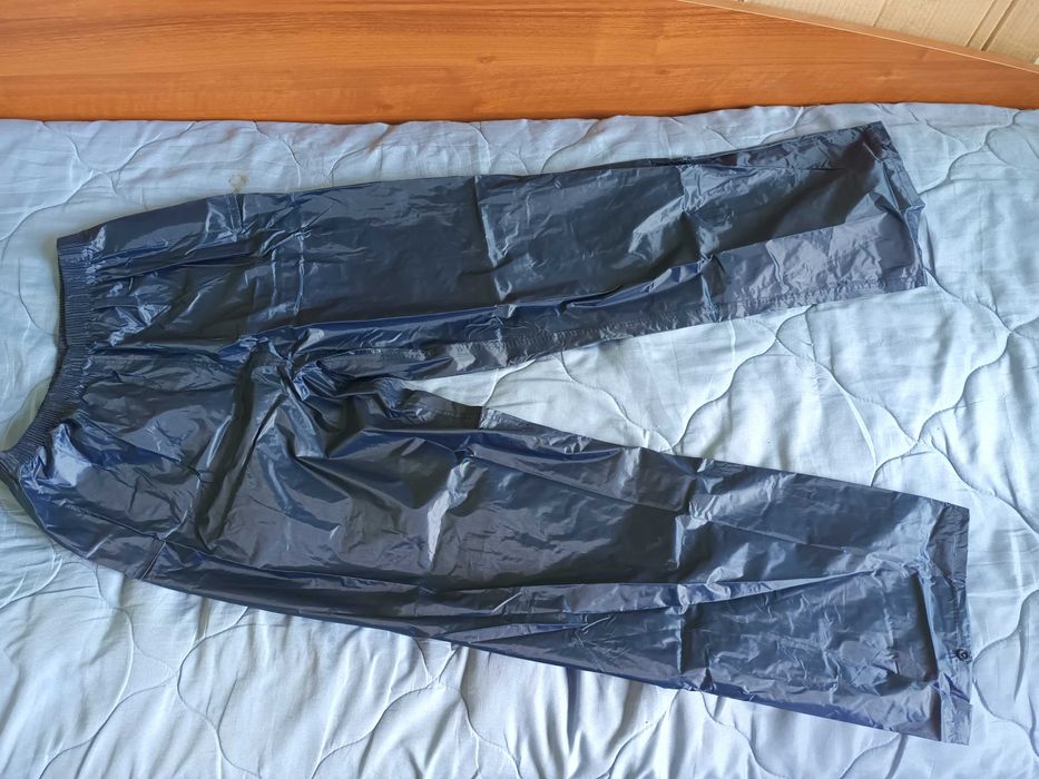 Комплект яке и панталон за дъжд, дъждобран марка Biltema