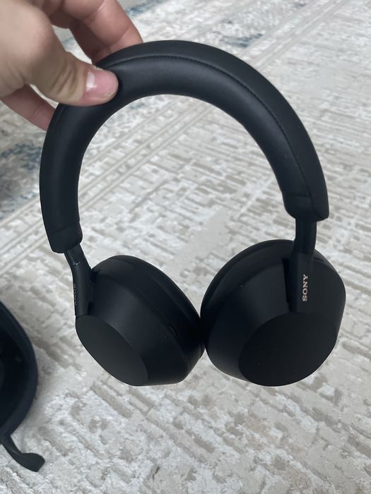 Наушники Sony WH1000 XM5