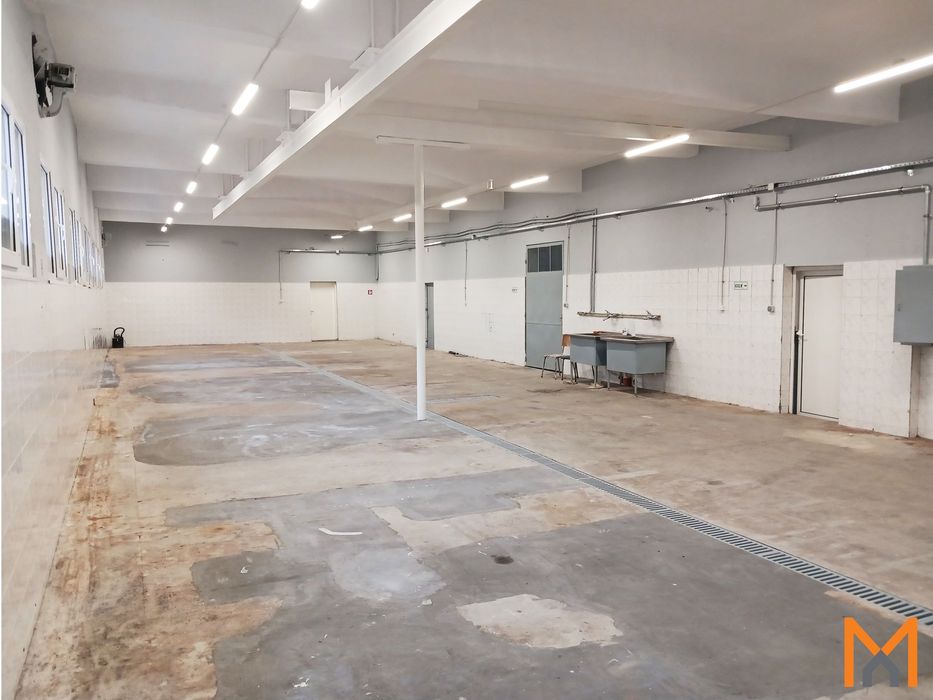 Складови помещения под наем - гр.Севлиево