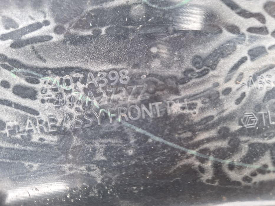 Вежди за калници за Mitsubishi L200 2013