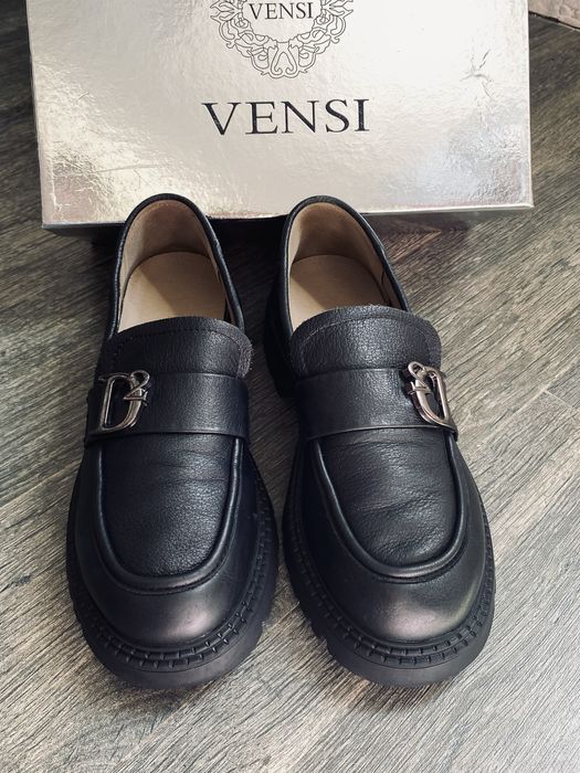 Женские лоферы Vensi