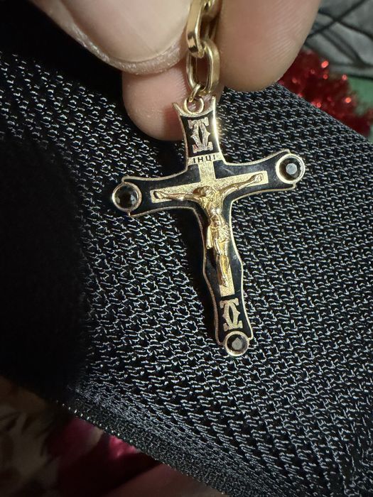 Cruce aur cartier 14 k (585)