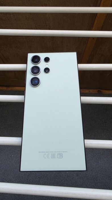 Продам Samsung S24Ultra