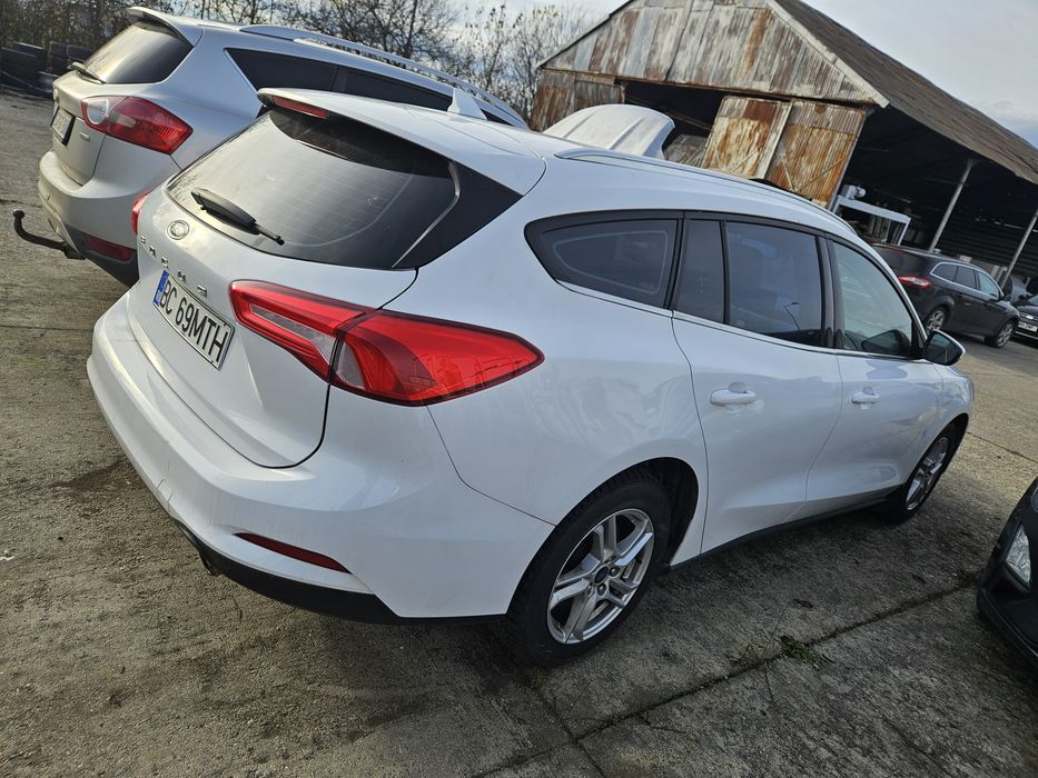 Dezmembrez Gama Ford Focus mk2 mk3 mk4