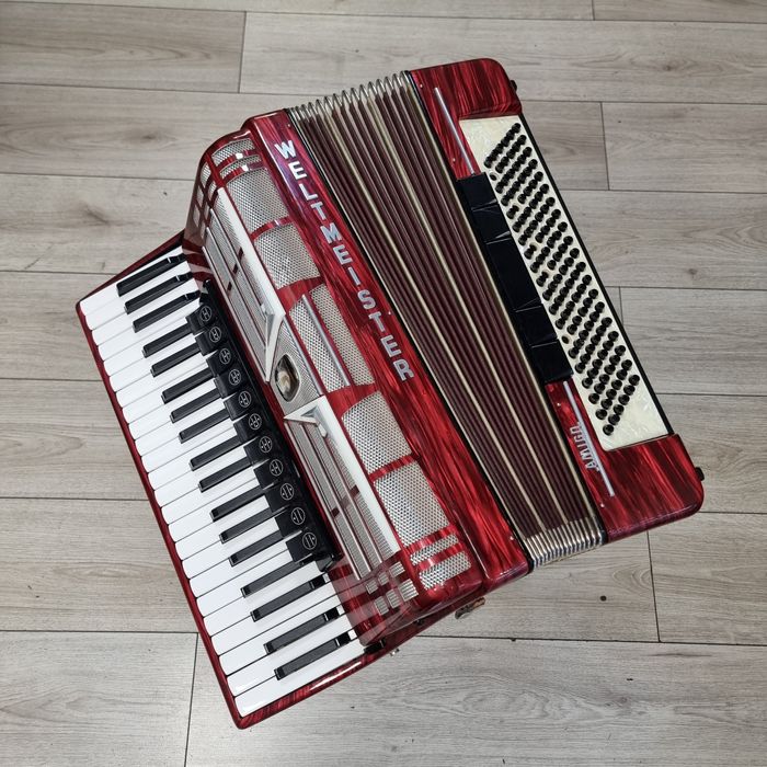 Amanet F28: Acordeon Weltmeister Amigo 120 basi