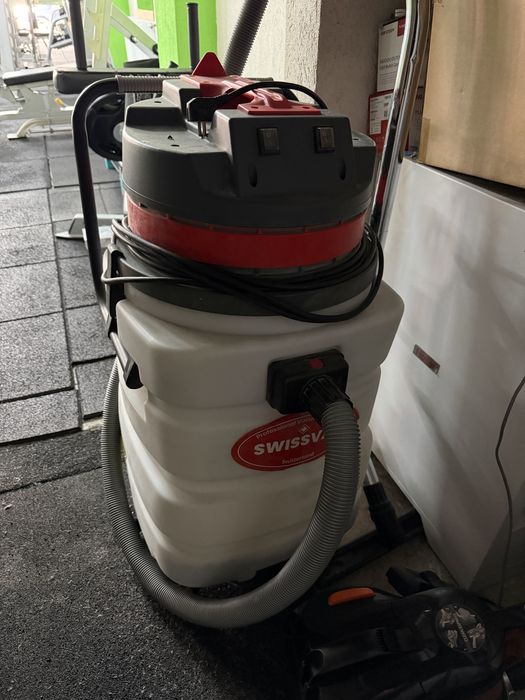 Aspirator umed uscat SwissVac CB 60 2 B 60 Litri 2 motoare