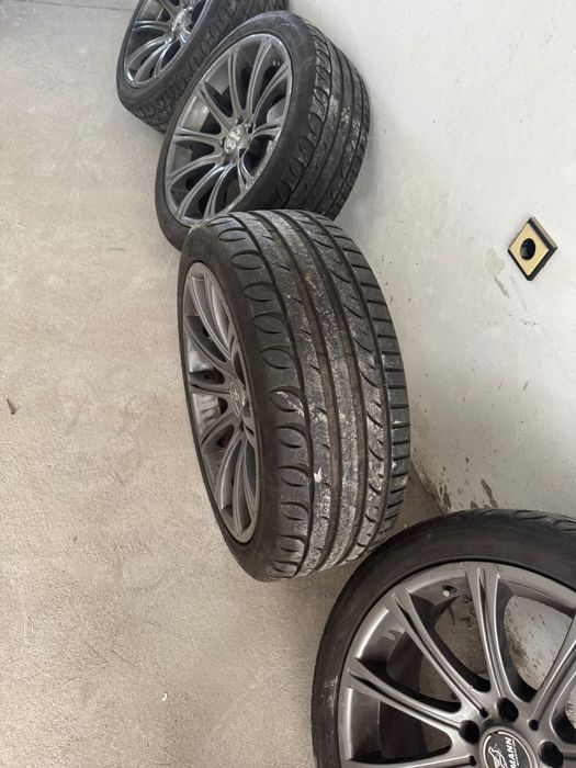 Bmw E60 19 джанти със нови летни гуми…