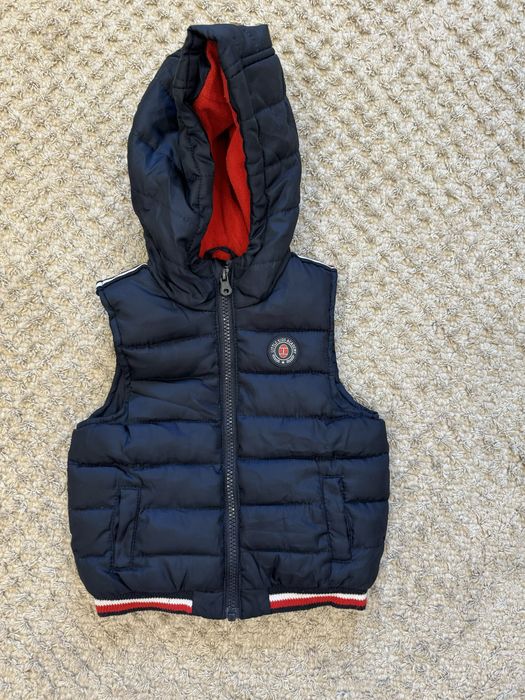 Продам безрукавку orchestra