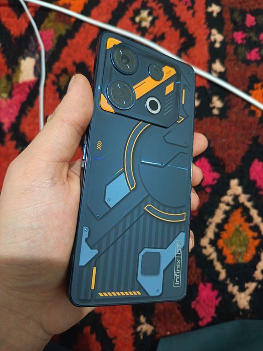 GT 10 Pro 5G Gaming phone