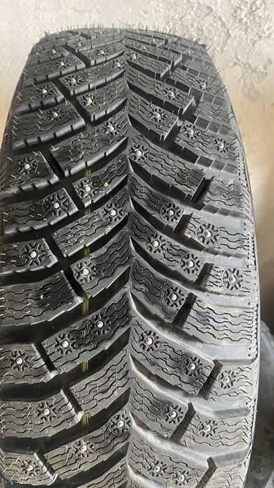 Продам шины пара Мишлен новая