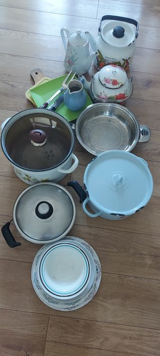 Продам посуду сковородки