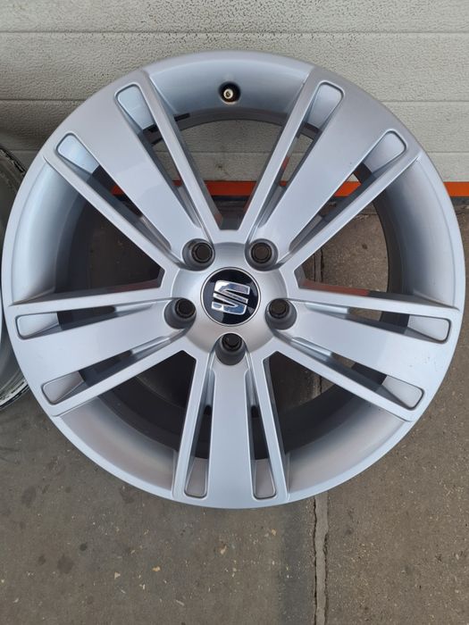 Оригинални джанти за СЕАТ SRAT VW AUDI SKODA R17 5x112 ET39 7J