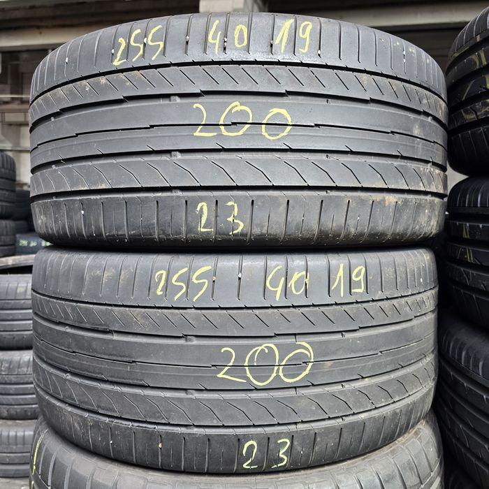 2x 255/40/19 VARA CONTINENTAL RUNFLAT 2023 Stare excelentă